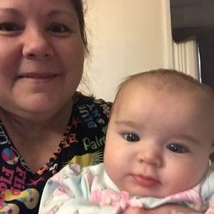 Meet your Posher, Christine